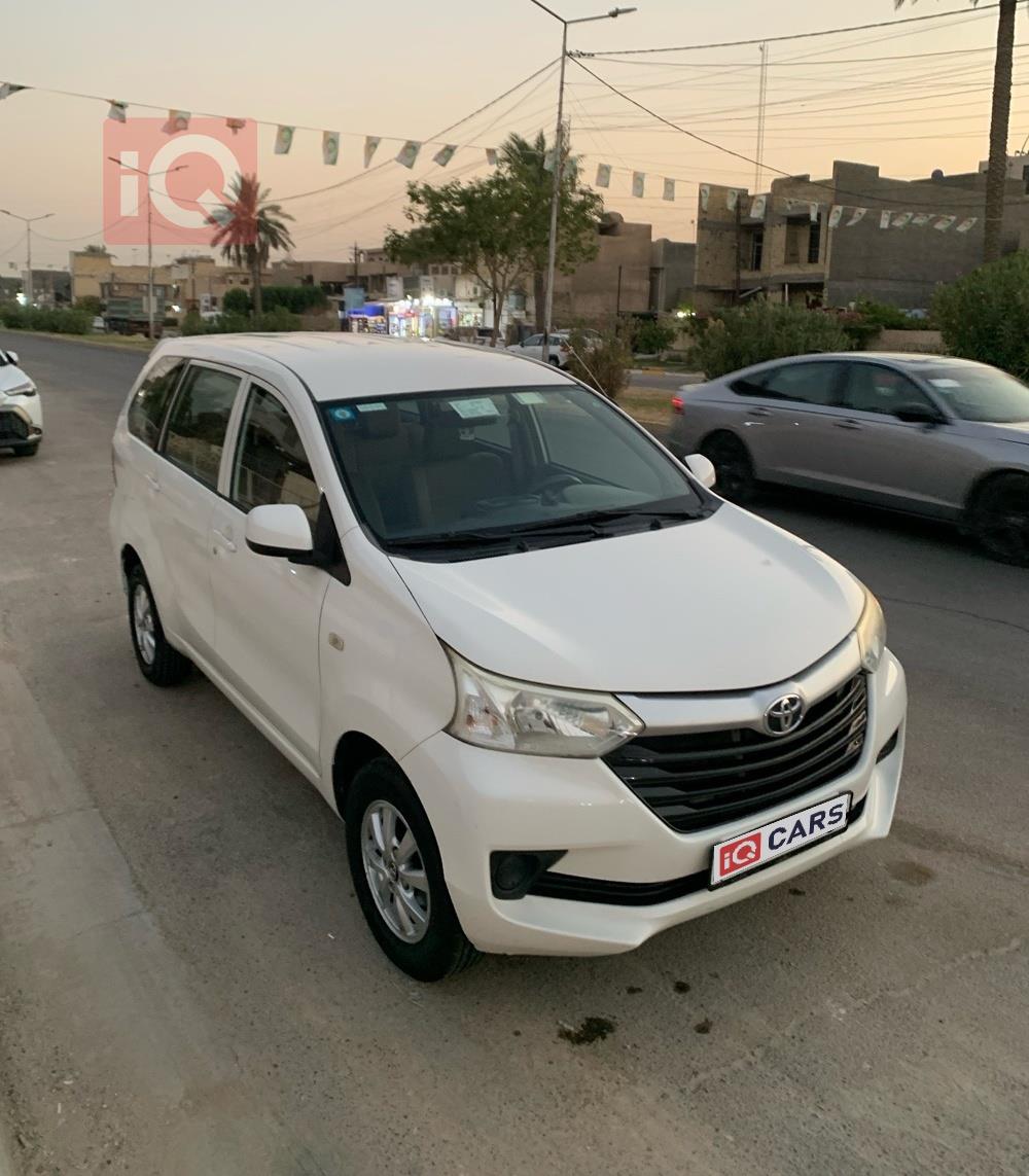 تويوتا افانزا